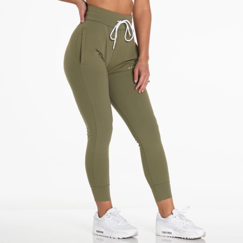 Olive NVGTN joggers